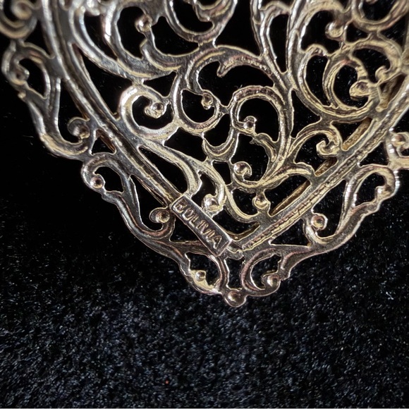 Bolivia Silver Filigree Ornate Heart Pendant and Dainty 17” - 19” Chain Necklace - Picture 5 of 6